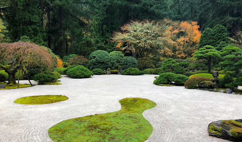 Enjoy Peace with These Beautiful Outdoor Zen Garden Ideas - Sponzilli