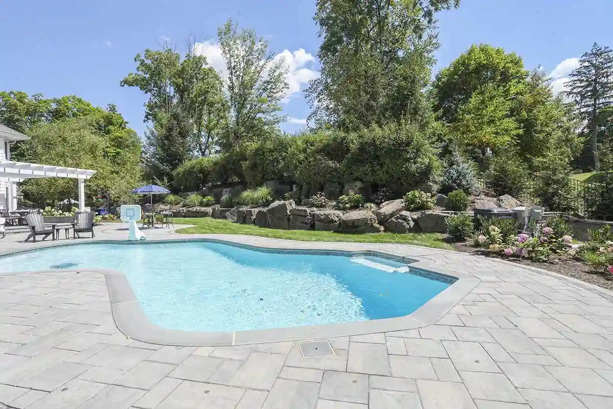 Pool Renovation & Outdoor Living Enhancements