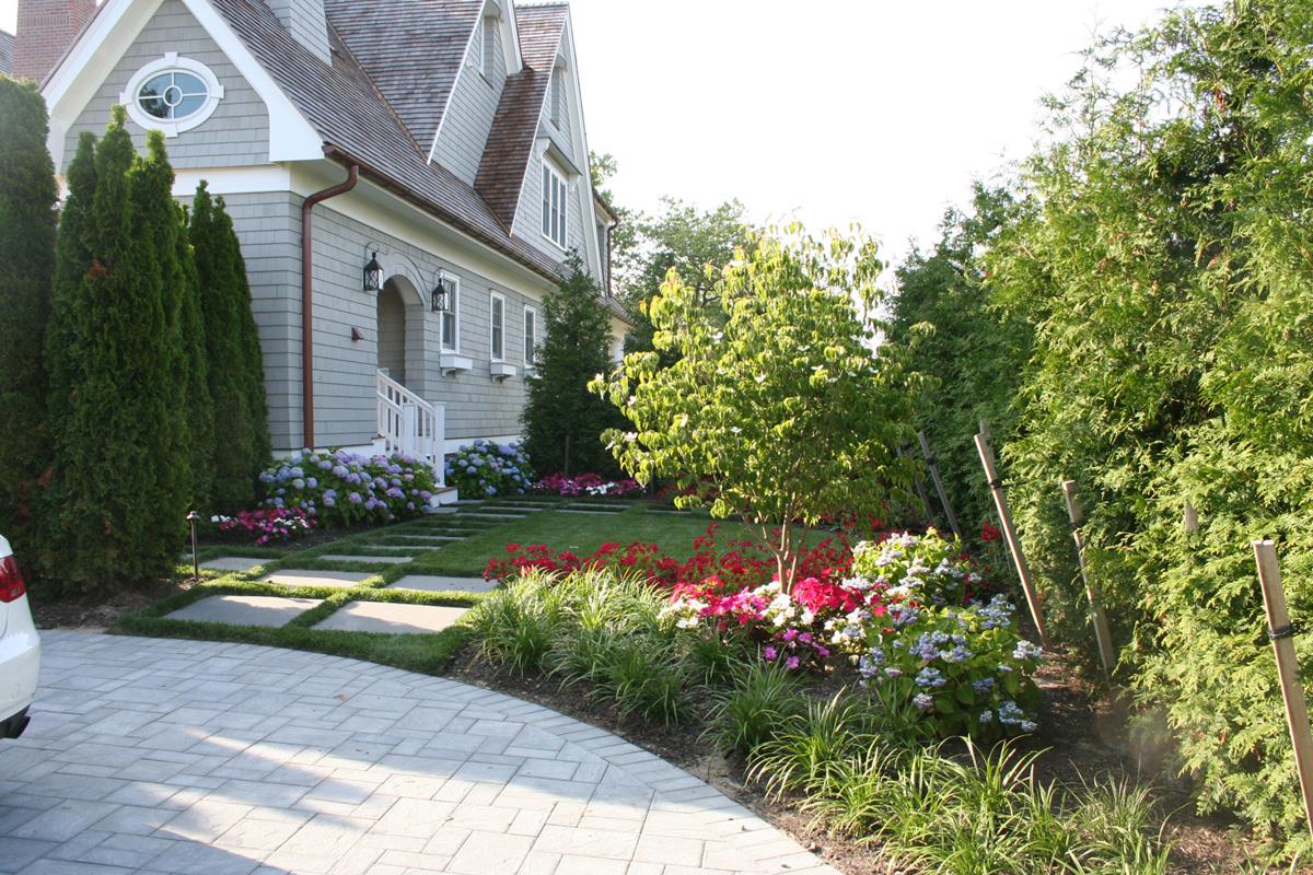Hardscaping with Cambridge Pavers and Bluestone Stepping Stones