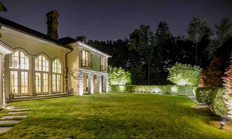 Landscape-Lighting, backyard with landscape lighting and plants